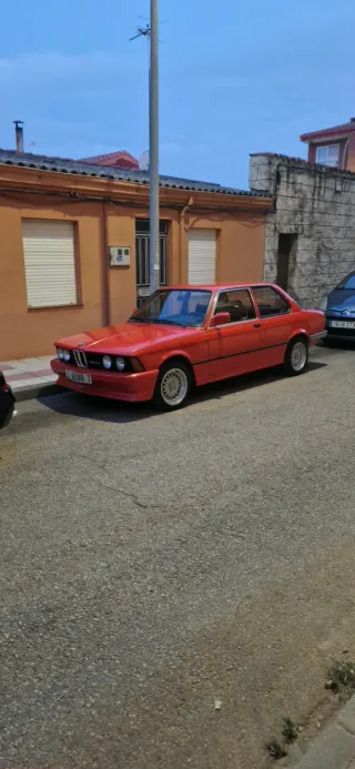 BMW 323i E21 1981