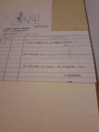 Piano Kawai CX-4 Nogal Pulido