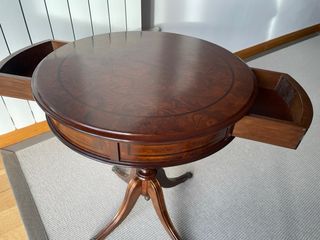 Mesa auxiliar madera raíz