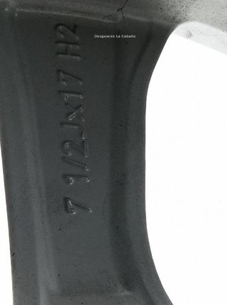 Llanta bmw 20506162 7915323 serie 3