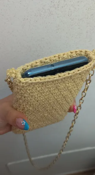 Borsetta porta cellulare a tracolla