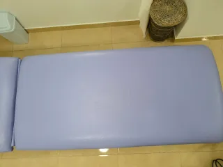 Camilla de madera profesional