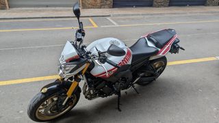 Yamaha FZ8N IMPOLUTA