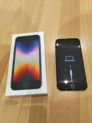 iPhone SE 64GB Medianoche