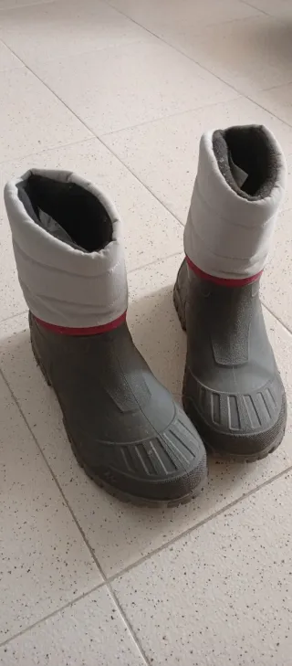 Botas de nieve negras y grises Unisex