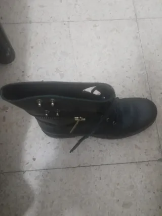 Botas negras talla 39