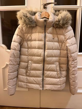 Abrigo plumífero Tommy Hilfiger beige