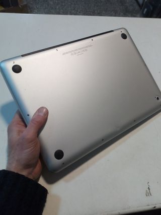 MacBook Pro 13 i7 8GB RAM 750GB