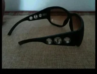 Occhiali da sole ysl