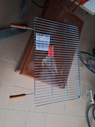 Parrilla grande metal y madera