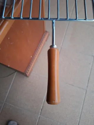 Parrilla grande metal y madera