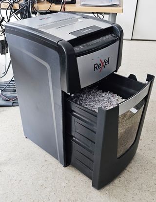 Trituradora Papel Rexel Optimum AutoFeed+ 300X