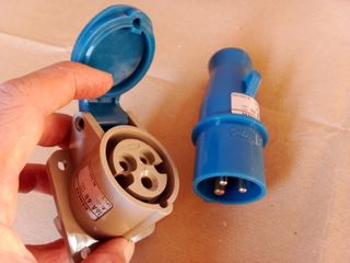 elettricita’ PRESA INDUSTRIALE MASCHIO E FEMMINA