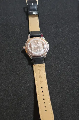 Reloj Hugo Boss Negro y Plateado