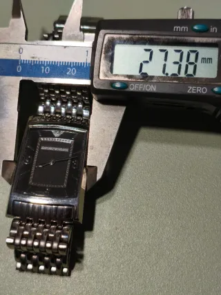 Reloj Emporio Armani Rectangular Negro/Plata