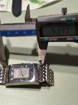 Reloj Emporio Armani Rectangular Negro/Plata