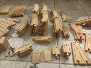 Trenino di legno