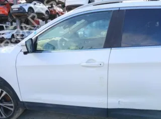 Puerta delantera izquierda Nissan Qashqai J11
