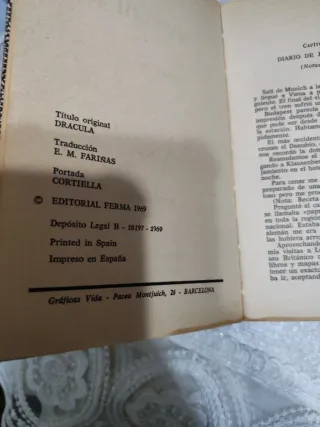 2 libros DRÁCULA