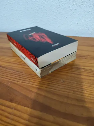 2 libros DRÁCULA