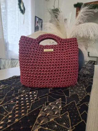 Borsa uncinetto fatta a mano bordeaux