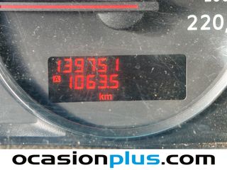 Nissan Pathfinder 2.5 dCi LE 140 kW (190 CV)