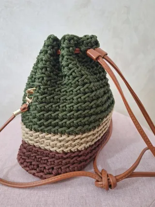 Borsa uncinetto fatta a mano
