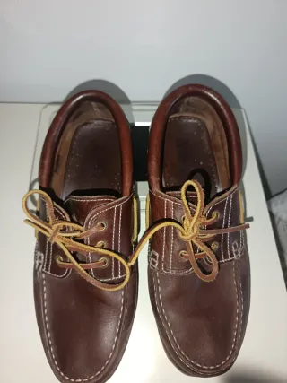 Nauticos de hombre marrones