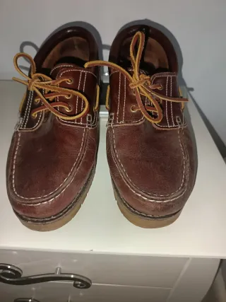 Nauticos de hombre marrones