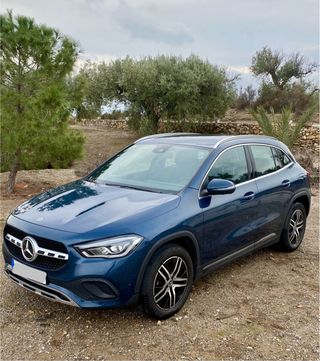 Mercedes-Benz GLA 200