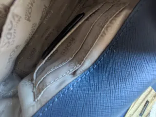 Bolso Michael Kors Piel Azul Cierre Dorado