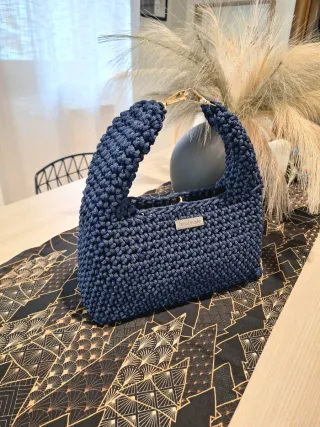 Borsa uncinetto blu