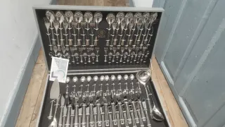 Juego de cubertería Dalia 72 piezas