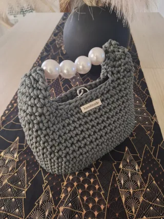 Borsa uncinetto con perle