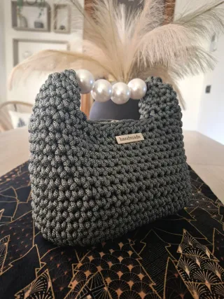 Borsa uncinetto con perle