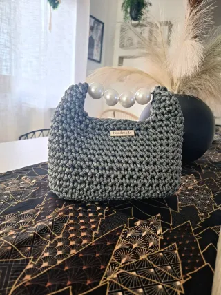 Borsa uncinetto con perle