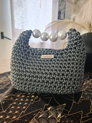 Borsa uncinetto con perle