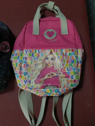 Lote de mochilas infantiles