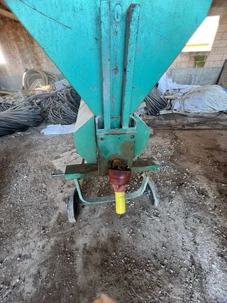 Peladora de almendras para tractor