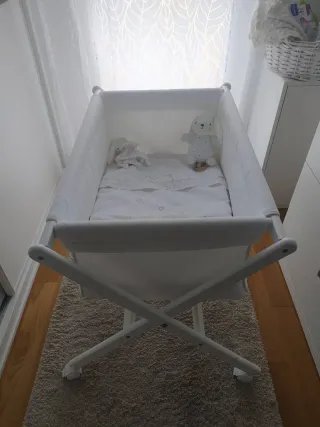 Minicuna madera blanca