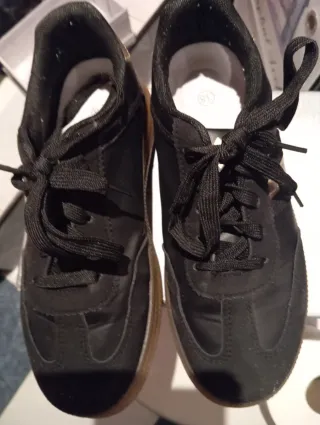 Deportivas  Talla 38 Negro/Dorado