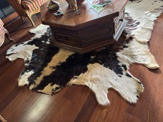 Alfombra de piel de toro