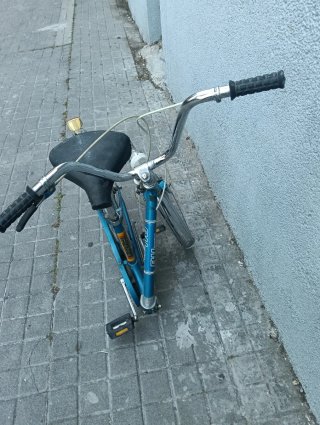 Bicicleta antigua BH