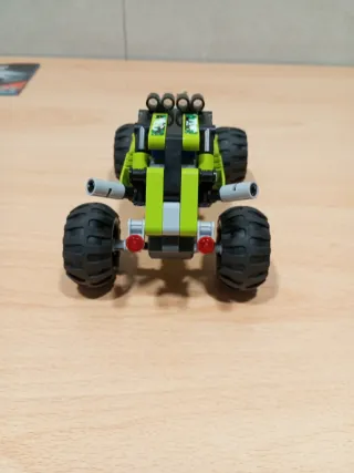 LEGO Technic 42027 Desert Racer