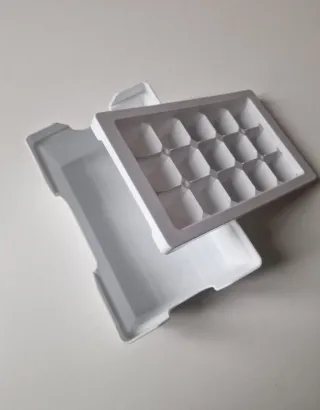 Vaschetta per ghiaccio in plastica