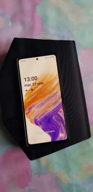 Bolso de fiesta negro con pedrería