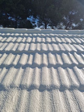 Aislamiento de espuma de poliuretano proyectado.