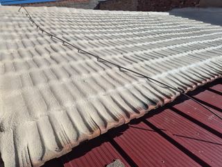 Aislamiento de espuma de poliuretano proyectado.