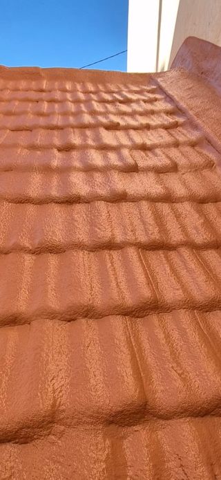 Aislamiento de espuma de poliuretano proyectado.