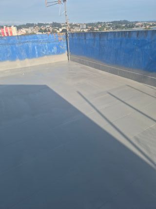 Aislamiento de espuma de poliuretano proyectado.